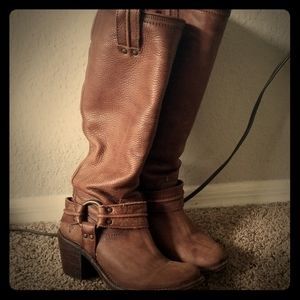 Boot /FRYE brand